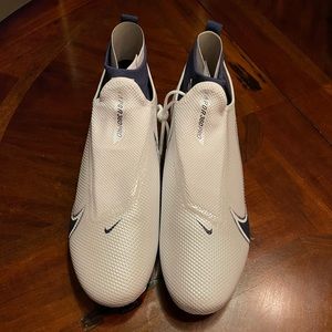 Nike Vapor Edge Pro 360 Men’s Cleats. Size 13. Brand new.
